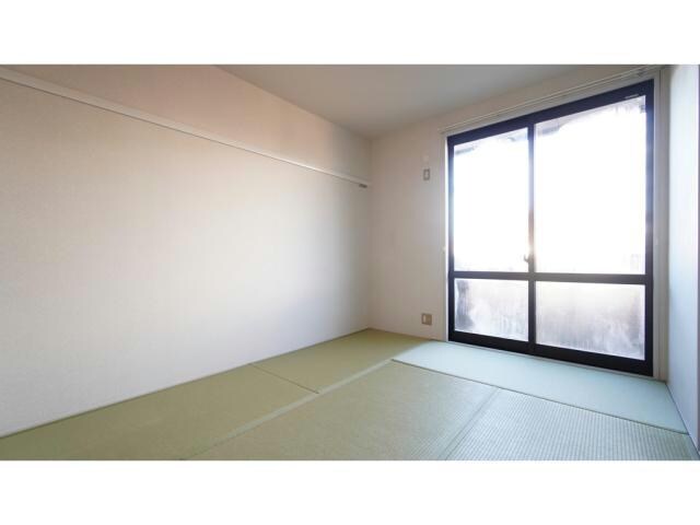  エヴァーウェル　Ａ棟