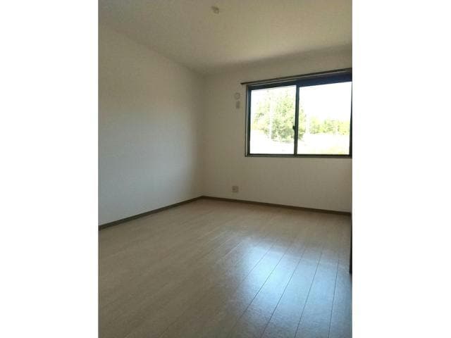  ハイカムール米原　A棟