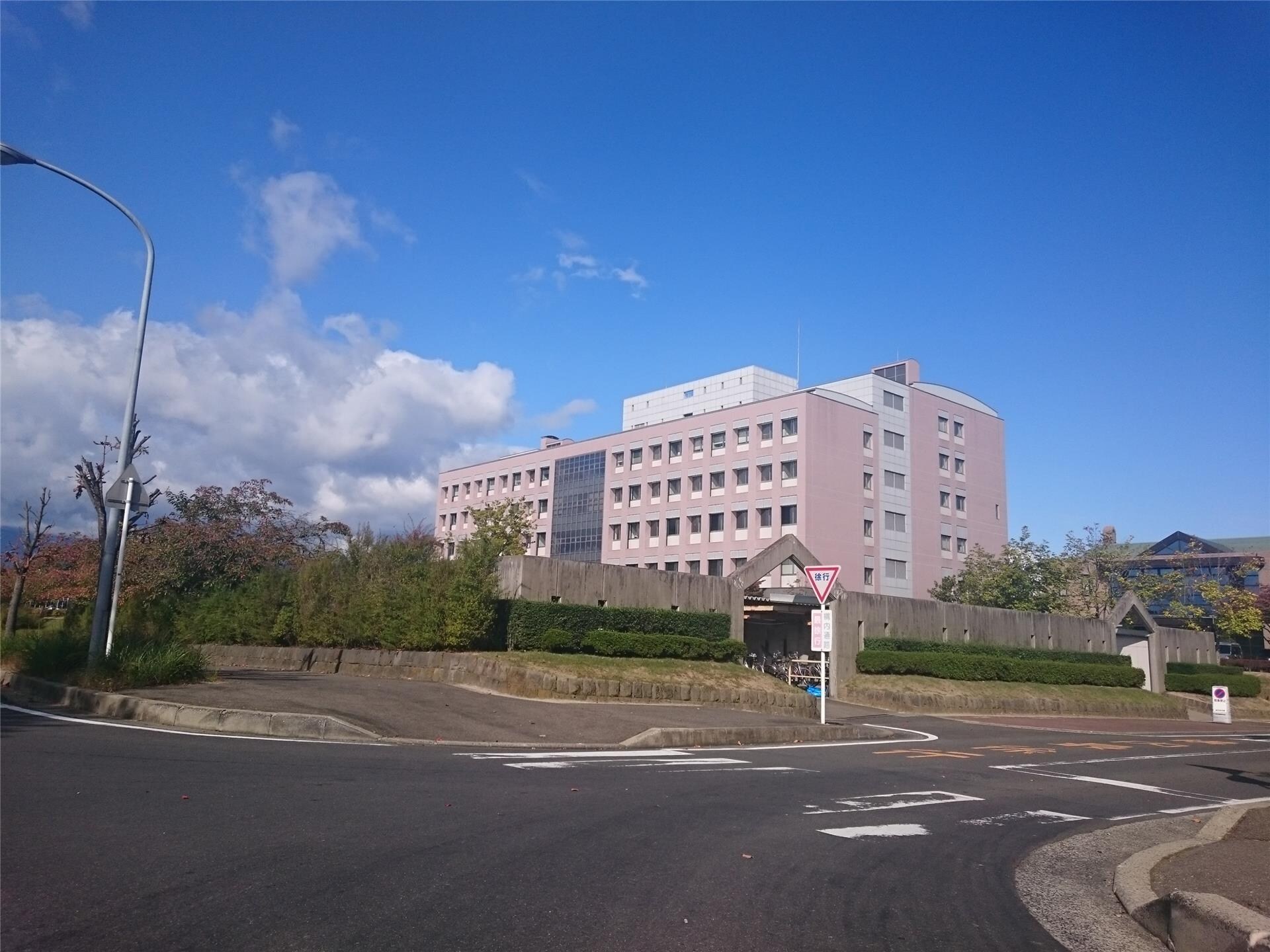 公立大学法人福島県立医科大学附属病院(病院)まで1030m ハイツコア・エイト