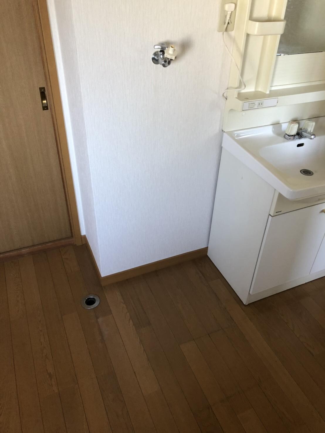 洗濯機置き場。別部屋の写真です。 ニューセンチュリーA