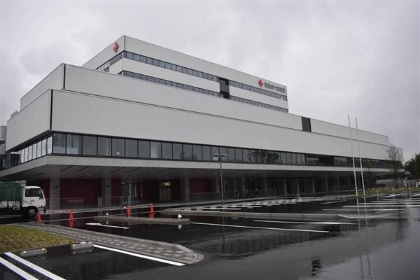 福島赤十字病院(病院)まで667m ブランシェ　ドゥ