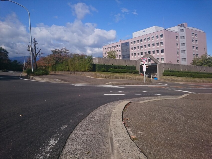 福島県立医科大学(大学/短大/専門学校)まで2442m コーポラス清水B棟