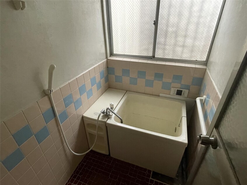  小国コーポラス