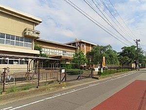 福島市立福島第三小学校(小学校)まで527m 七福神ビル