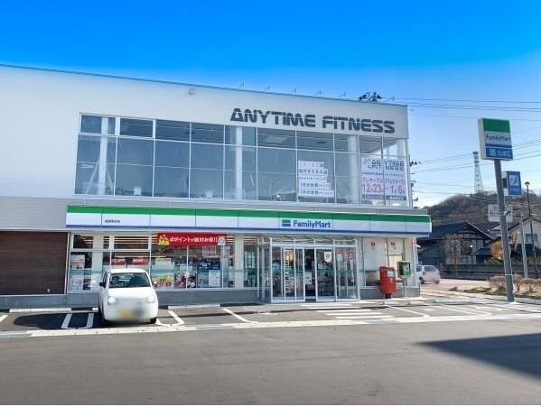 ファミリーマート福島黒岩店(コンビニ)まで496m ハイツ鳥谷野