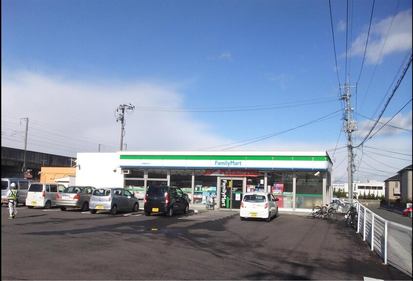 ファミリーマート福島黒岩店(コンビニ)まで1289m メゾングラン南