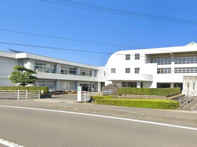 石井町立高浦中学校(中学校/中等教育学校)まで1177m ハイツサンライフ