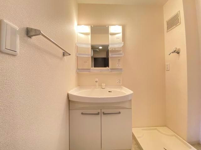  ルミエール・ヴィラA