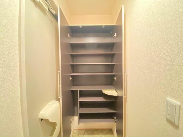  ルミエール・ヴィラA