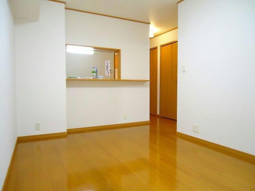  パークサイド前山Ｂ