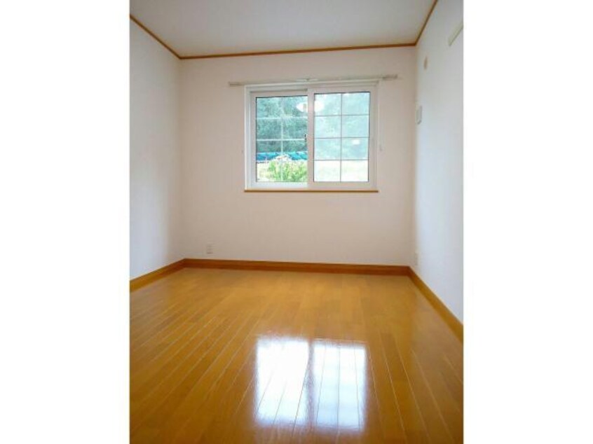  パークサイド前山Ｂ