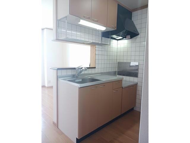  サンピアス江川