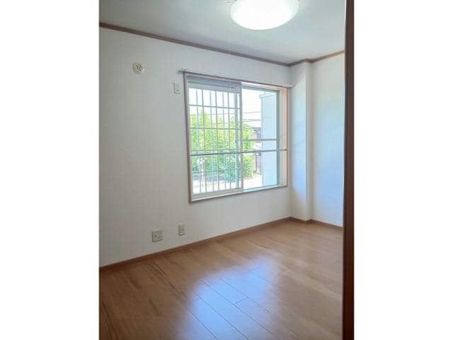  サンピアス江川