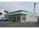 ファミリーマート鮎喰町店(コンビニ)まで1480m スクエアーⅤ