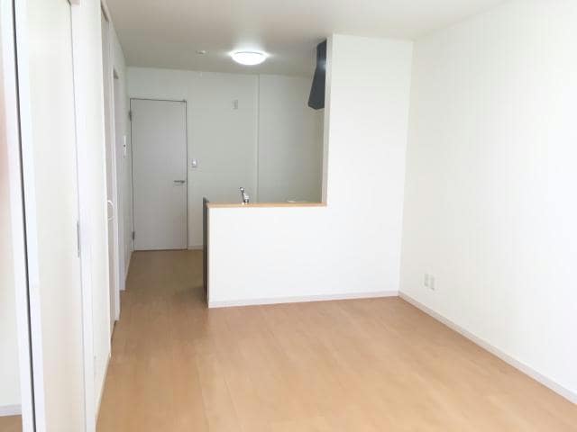  セントロイエル鴨島