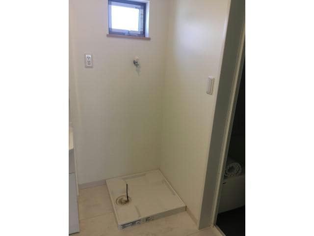  セントロイエル鴨島