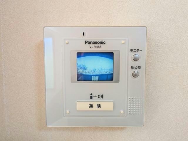  アクシス南島田　D