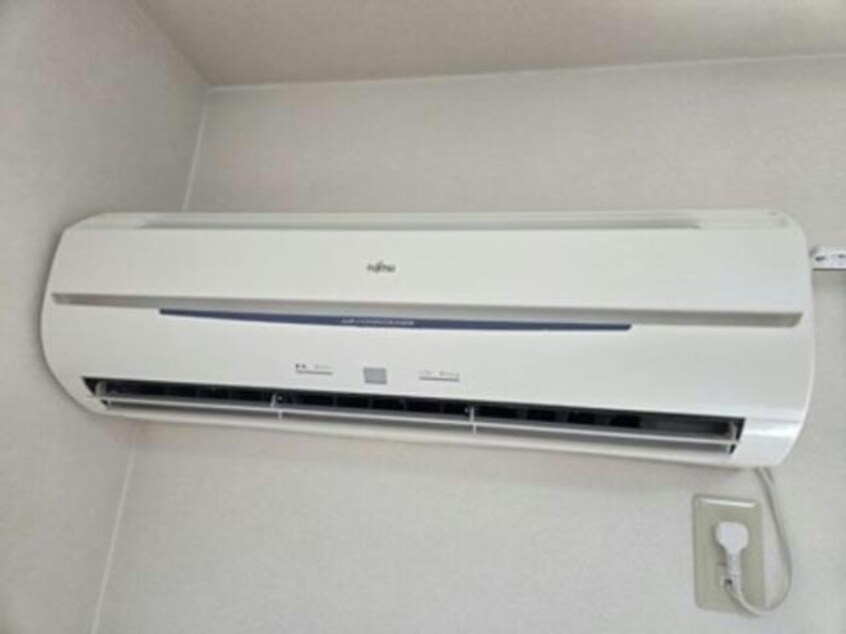  アクシス南島田　D