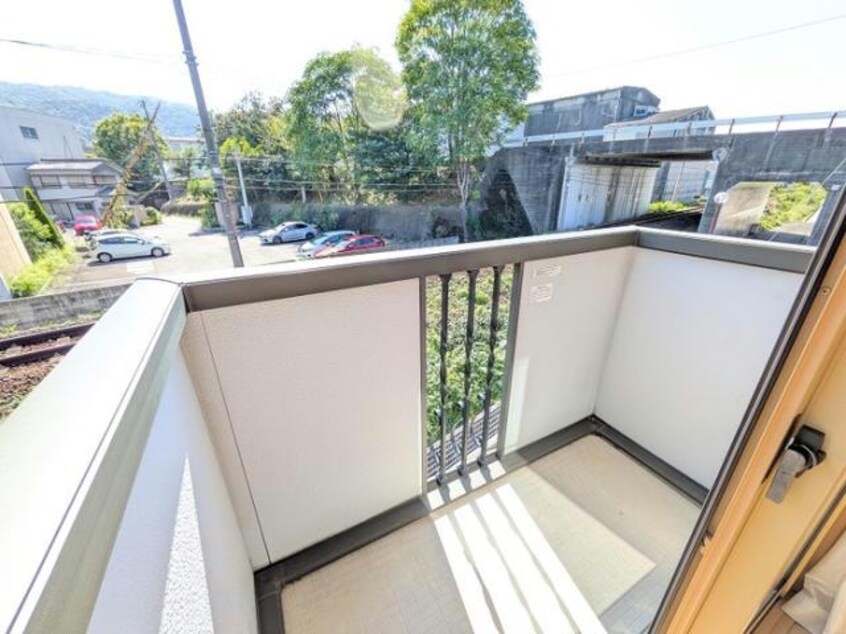  アクシス南島田　D