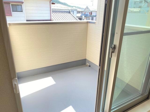 インナーバルコニー ルミエール南矢三EFGH