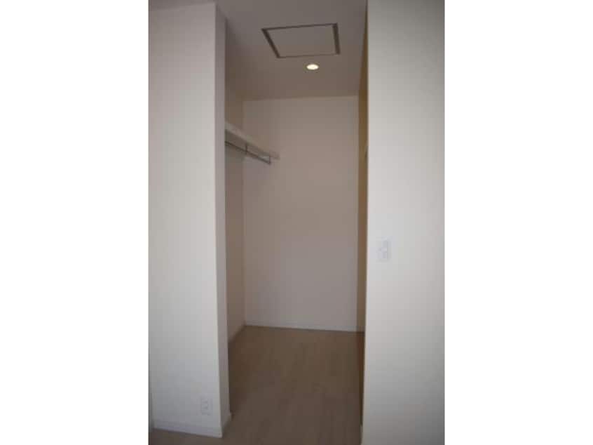 ウォークインクローゼット☆ ルミエール南矢三EFGH