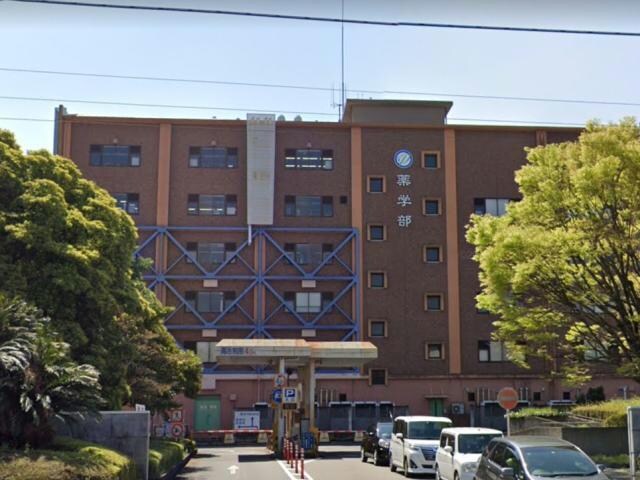 国立徳島大学薬学部(大学/短大/専門学校)まで2648m サンシティー国府B