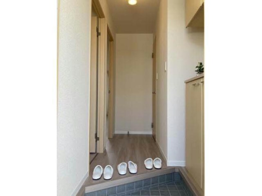  ハイネス国府　Ｂ