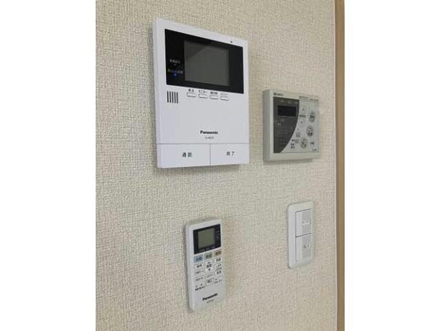  ハイネス国府　Ｂ