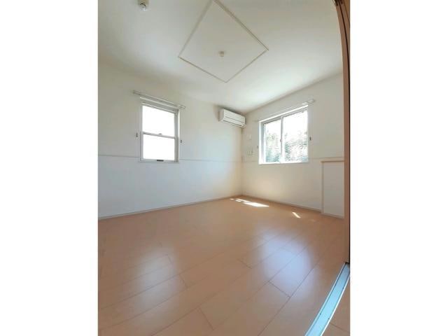  ラ・ゴロンドリーナ　B