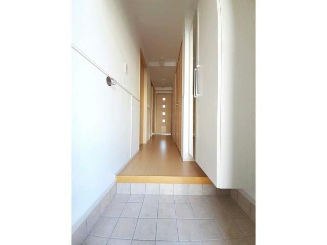  ラ・ゴロンドリーナ　B