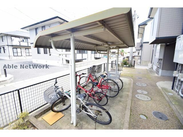  ロイヤルガーデン田中