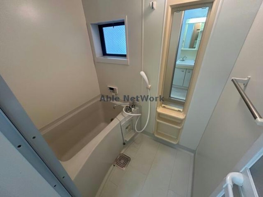  ロイヤルガーデン田中