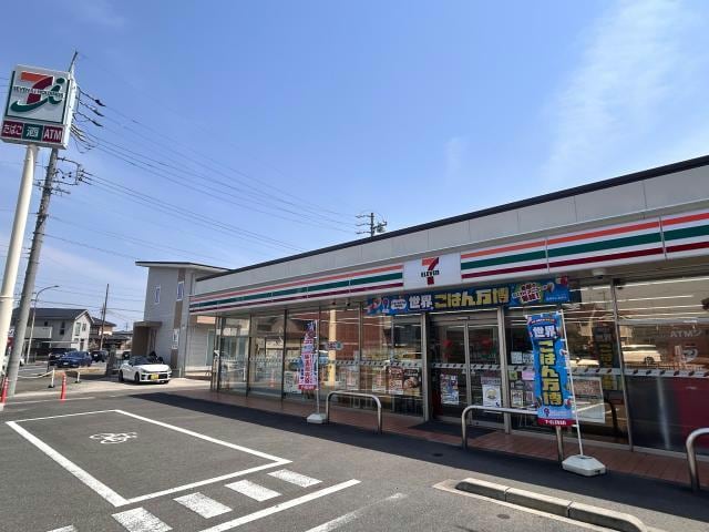 セブンイレブン江南古知野町花霞店(コンビニ)まで601m 吉村コーポ