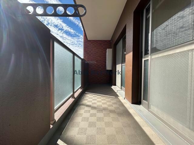 ベランダ　南側 ファミーユ・レイ