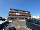 ラクール中切の外観