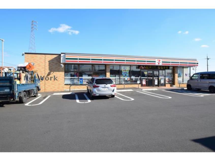 セブンイレブン大口町上小口店(コンビニ)まで911m Espoir