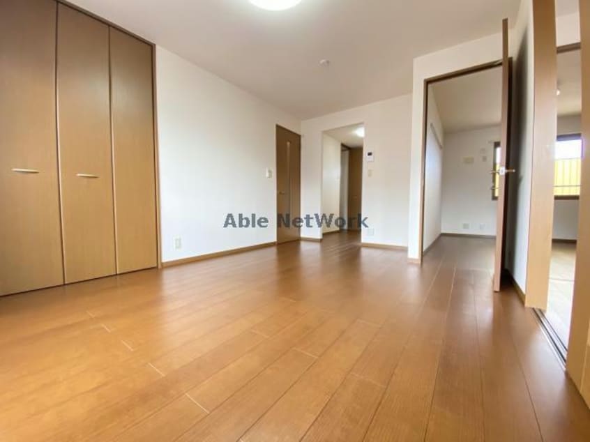  ファミール南山