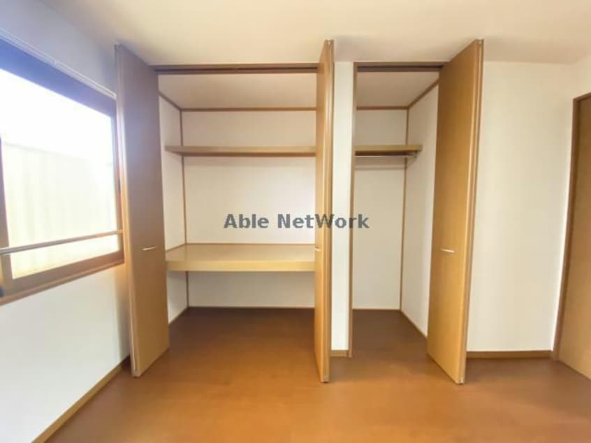  ファミール南山