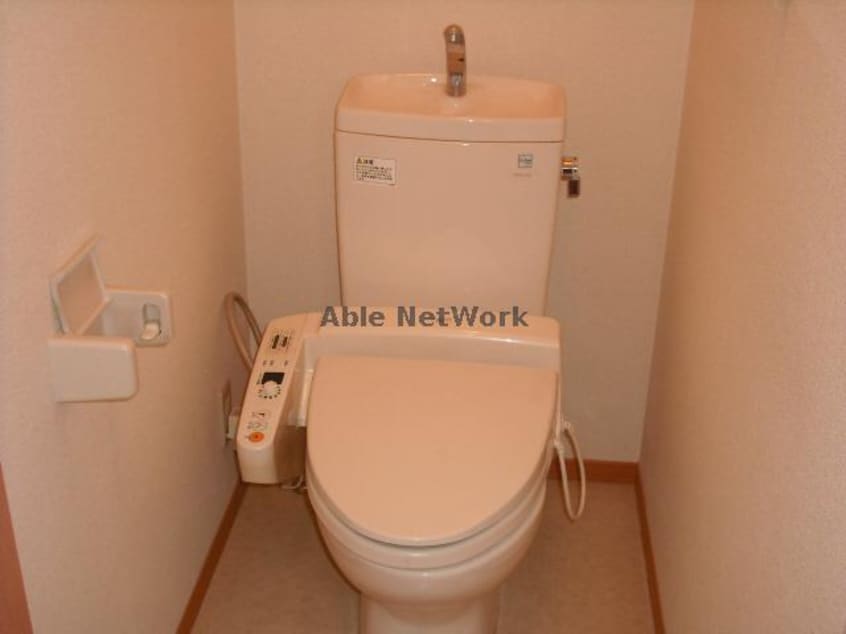  アベニール十六田