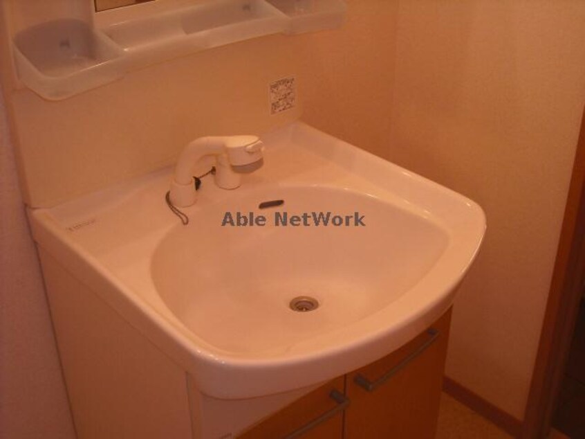  アベニール十六田