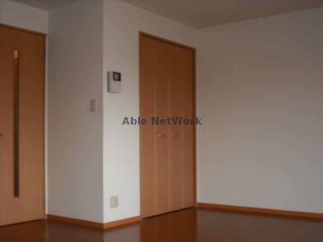  アベニール十六田