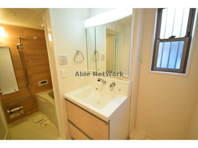  グラース・ヴィル