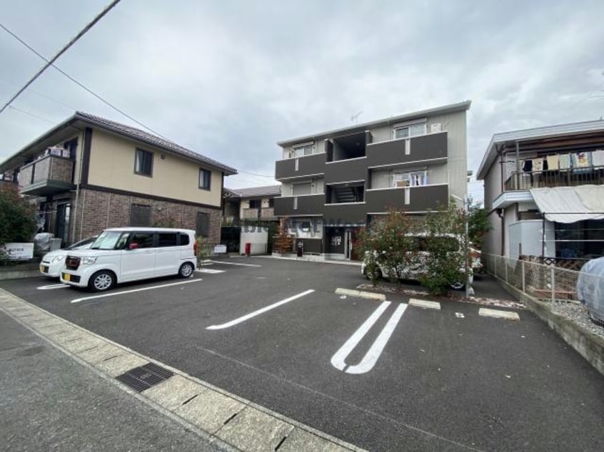  名鉄犬山線/江南駅 徒歩8分 1階 築6年