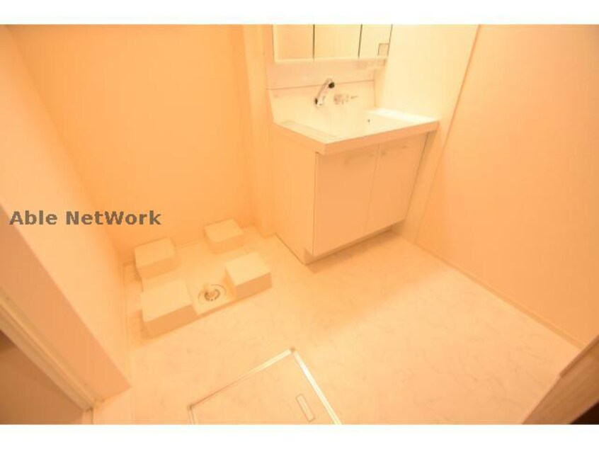 ゆとりのある脱衣所ですね♪ グレースタウン江南H