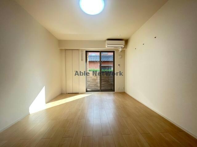 洋室8.2帖 メゾン　タカヤ