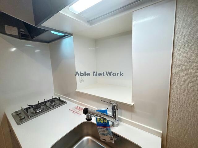 電子レンジ置き場 メゾン　タカヤ