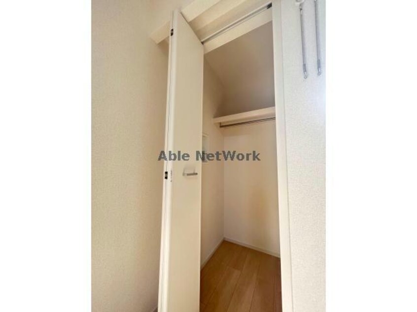 洋室のクローゼット メゾン　タカヤ