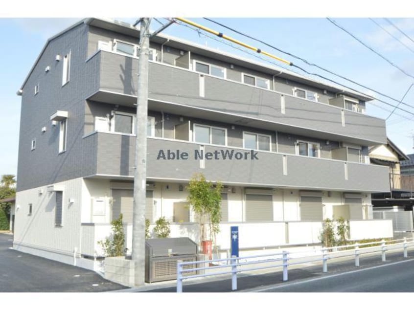  ヴィラ　ウィステリア