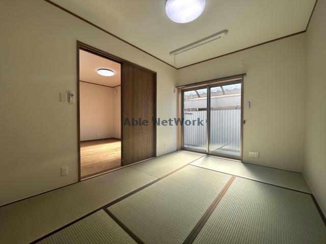  尾崎町上田貸家（北棟）