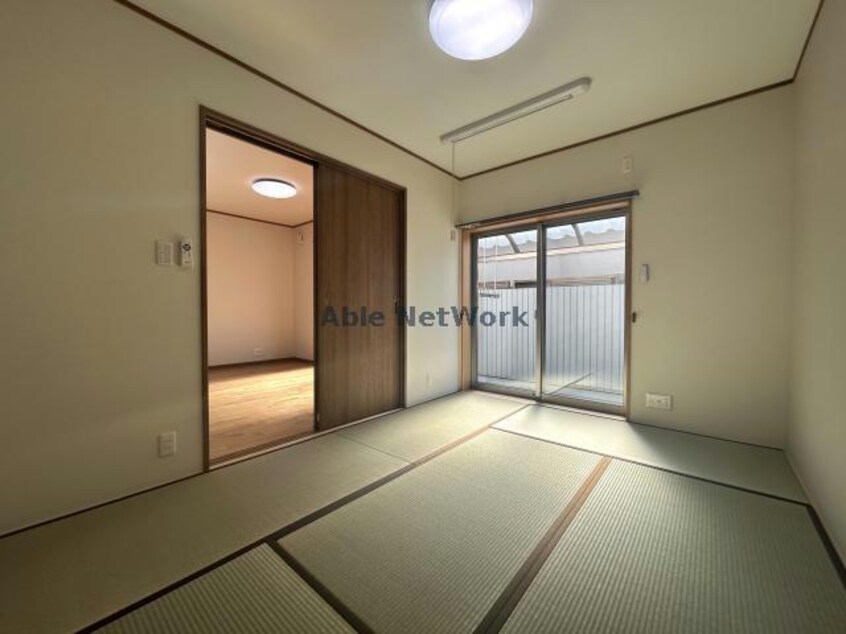  尾崎町上田貸家（北棟）